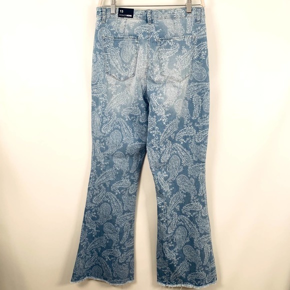 Fashionnova NWT Valentine Paisley High Rise Flare Jeans- Light Blue Wash Sz 13 - Picture 5 of 7